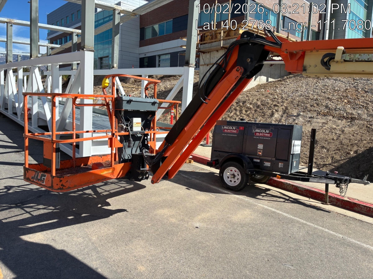 2019 JLG 460SJ