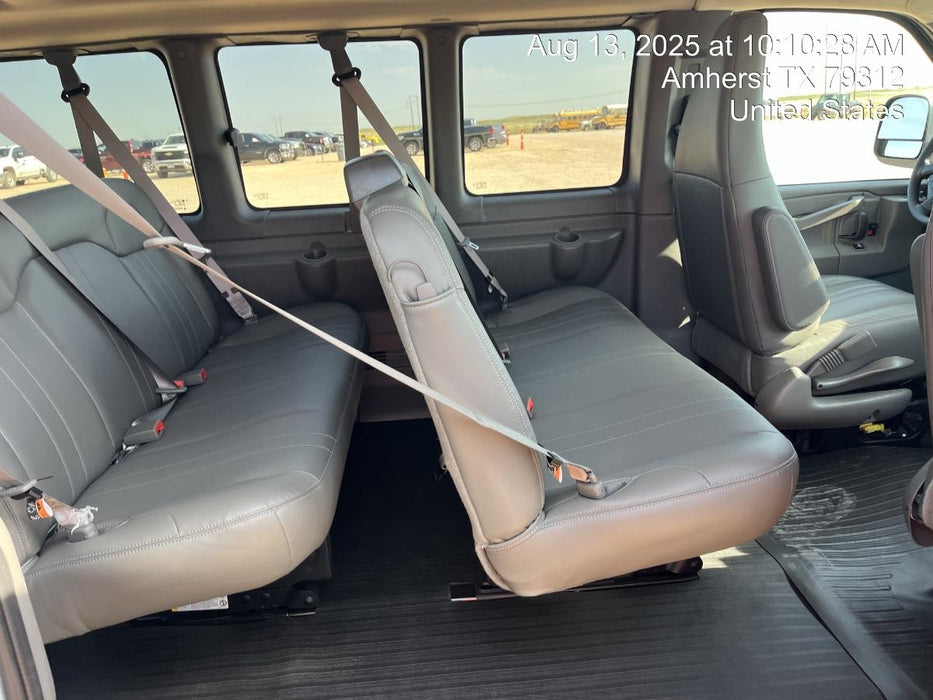 2025 CHEVROLET Express Van - Rental