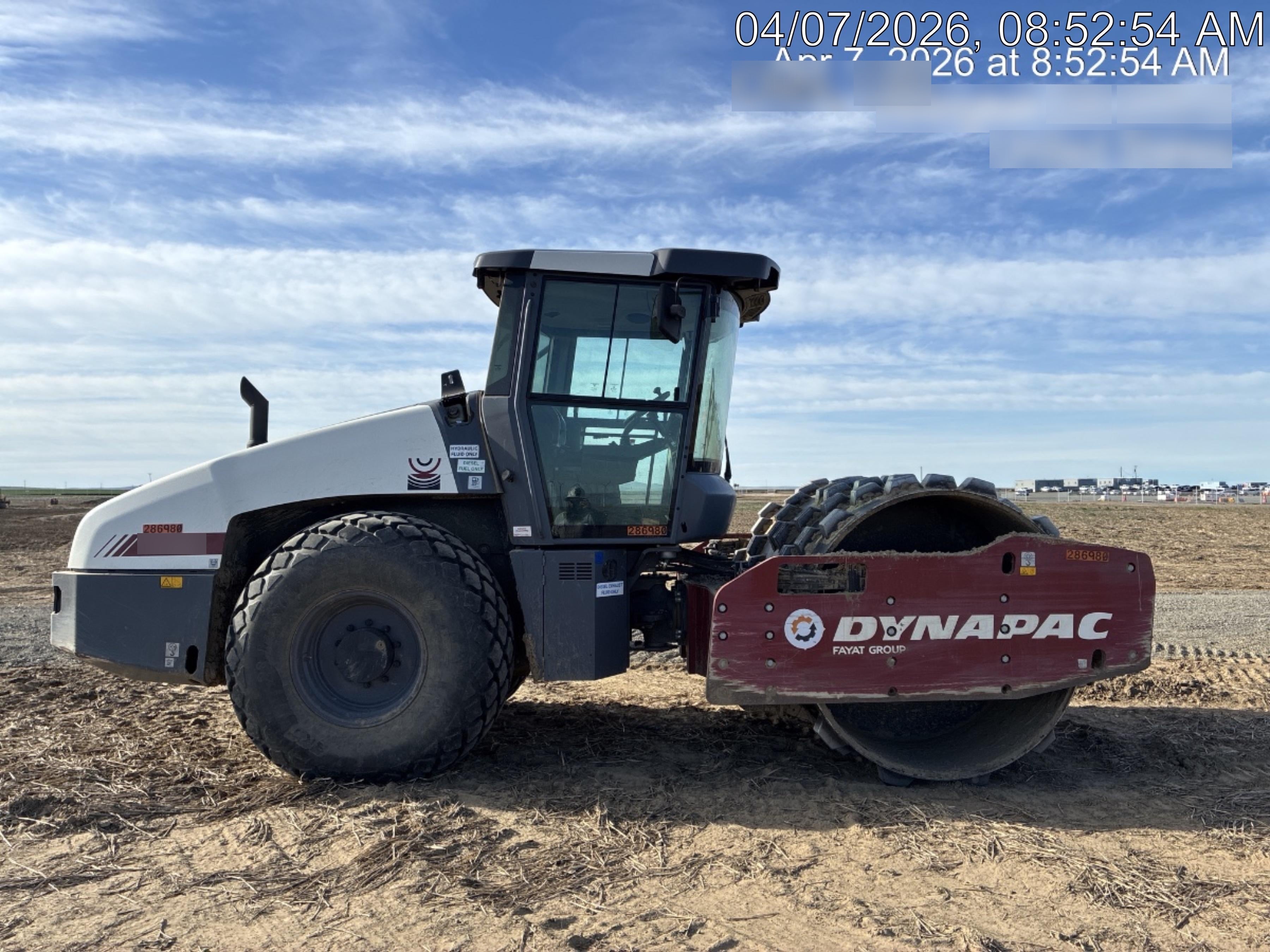 2023 DYNAPAC CA2500D