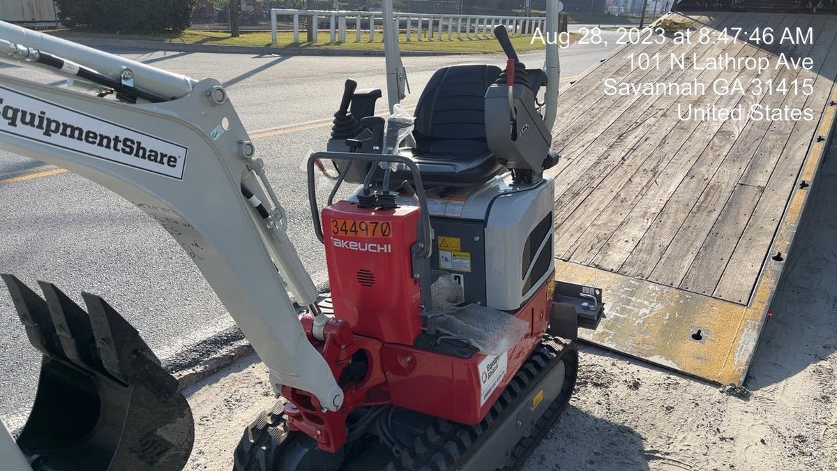 2023 TAKEUCHI TB210R