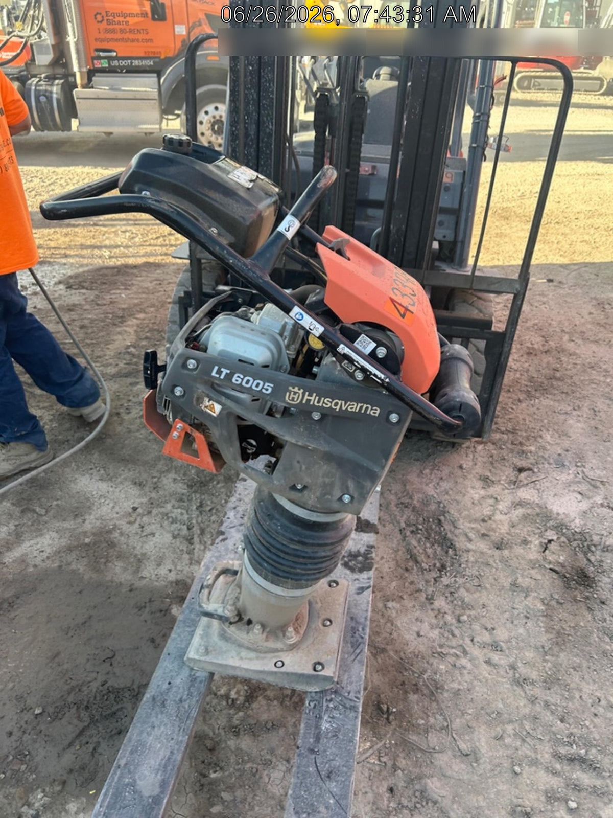 2024 HUSQVARNA LT6005
