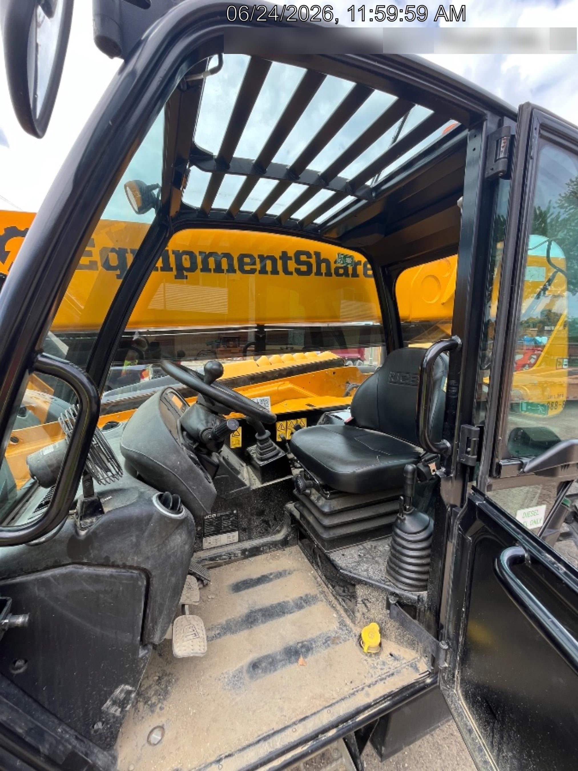 2025 JCB 509-42