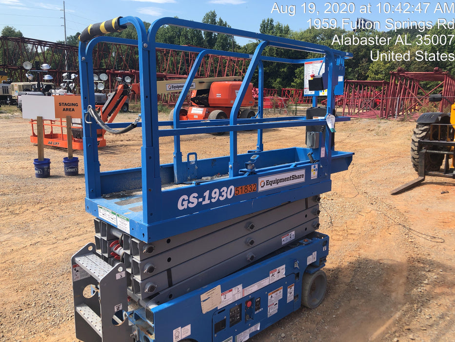 2019 Genie GS-1930 Fixed Rails with Chain Entry