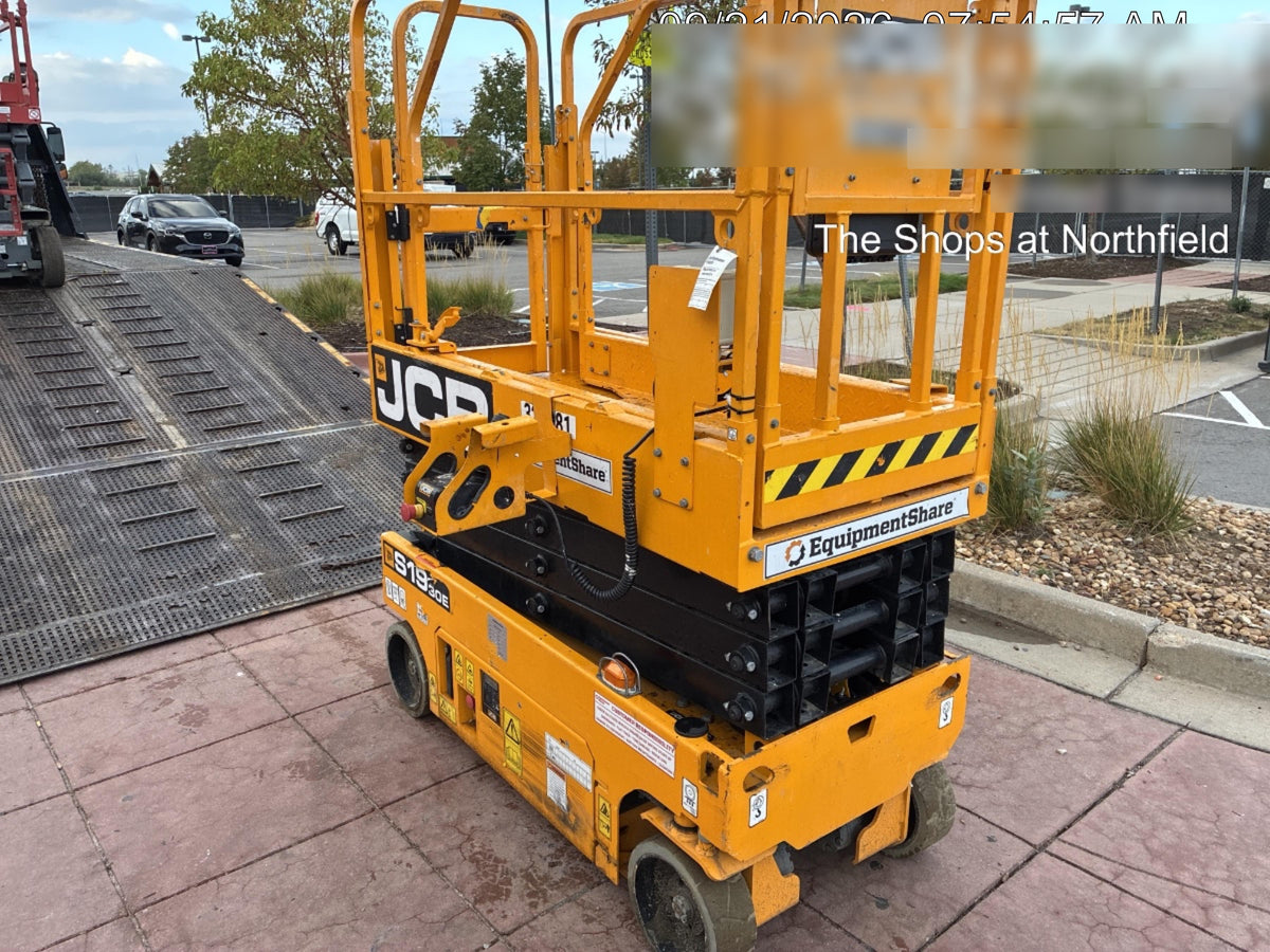 2023 JCB S1930E