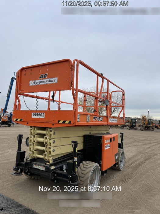 2021 JLG RT4069
