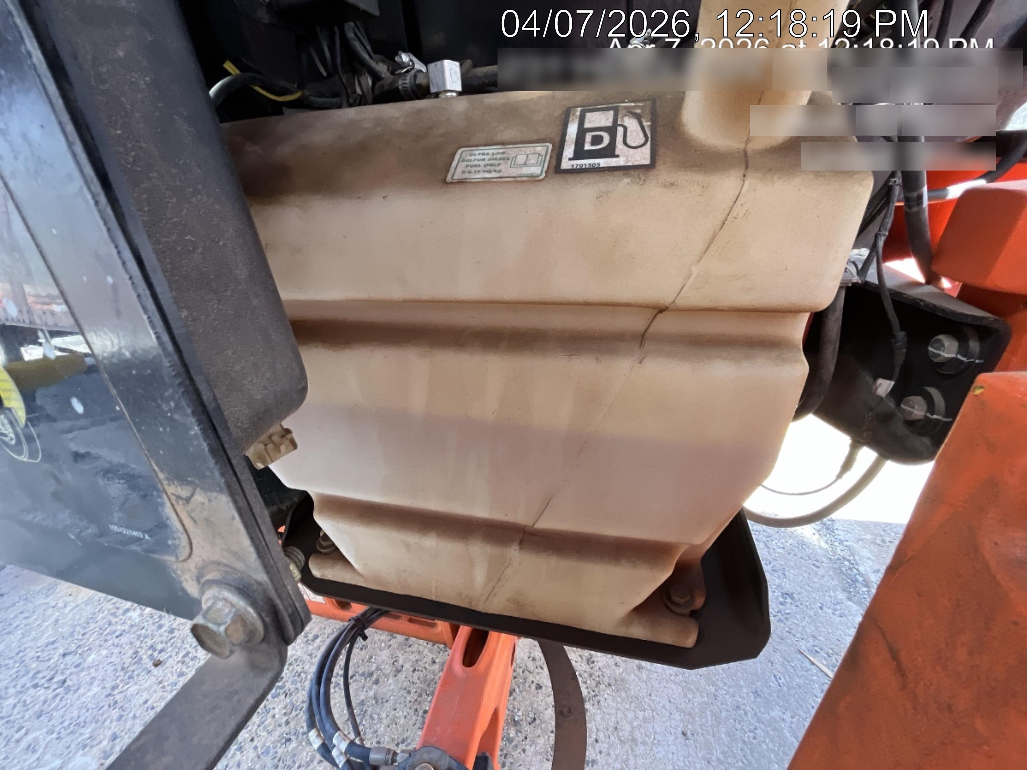 2021 JLG 400S