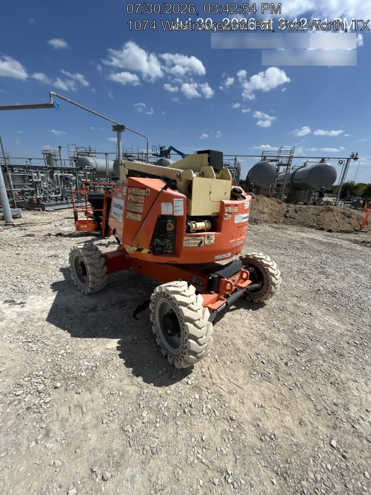 2022 JLG 340AJ