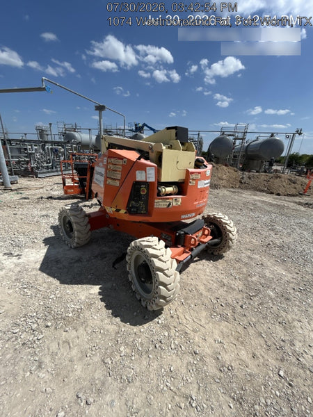 2022 JLG 340AJ