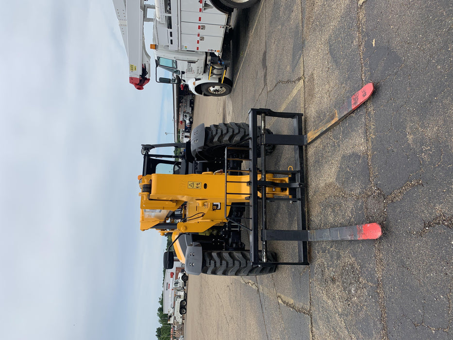 2020 JCB 509-42 Canopy, Solid Tires, Work Lights, Beacon, Aux Hydraulics, Back up Alarm, Lifting Eye, ES Decals