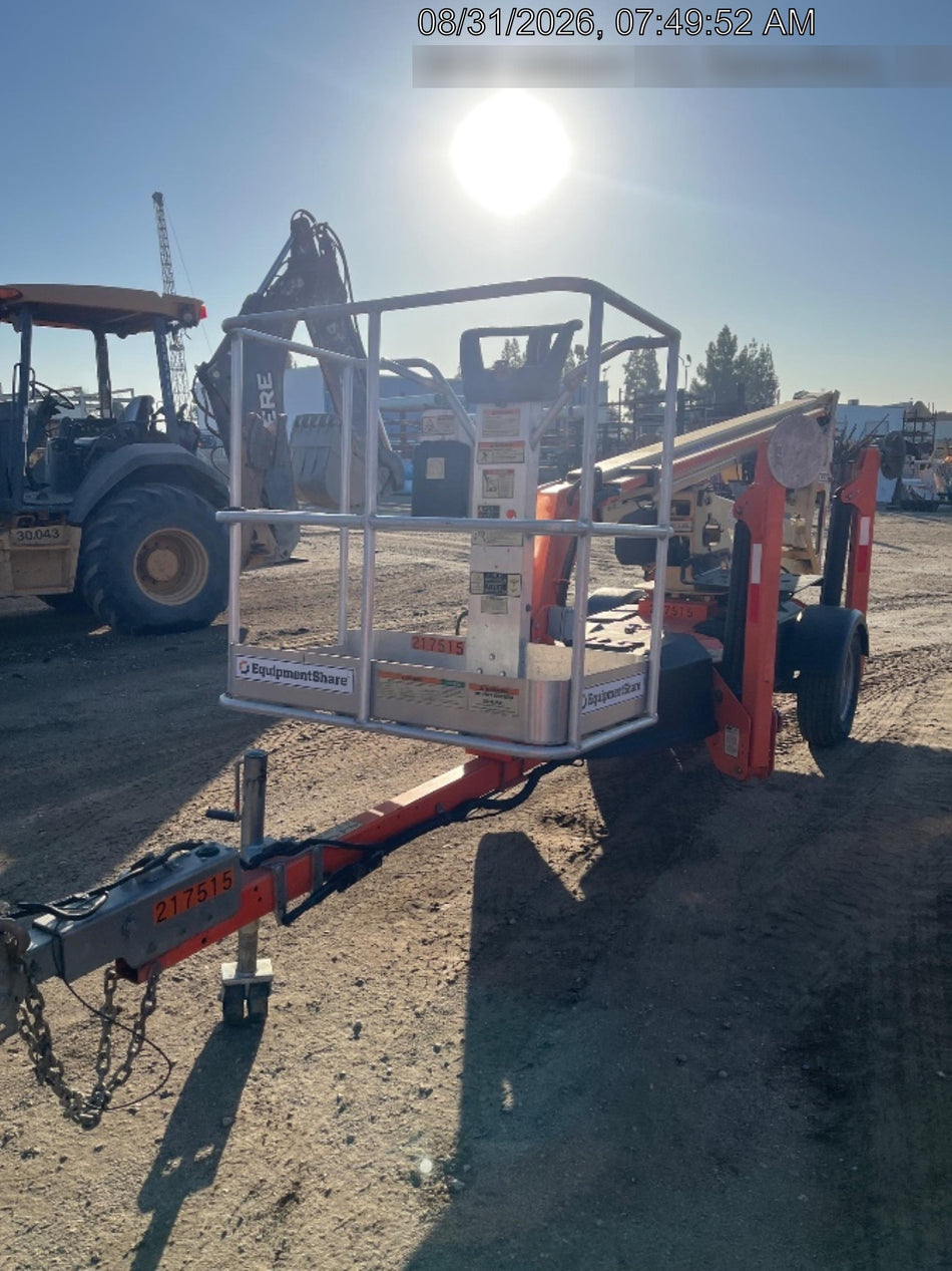 2022 JLG T350