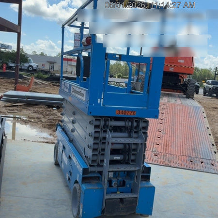 2023 GENIE GS-3232