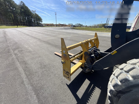 2019 D&E MANUFACTURING 48" BUCKET FORKS