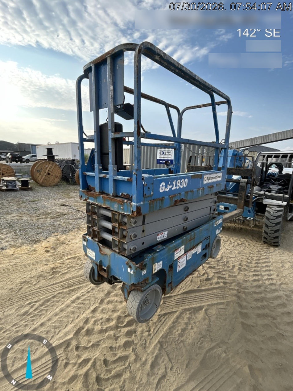 2019 Genie GS-1930 Fixed Rails with Chain Entry
