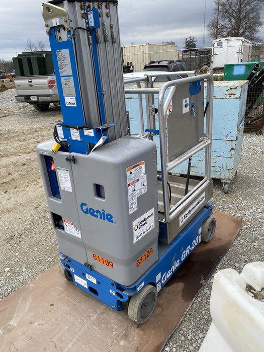2019 GENIE GR-20