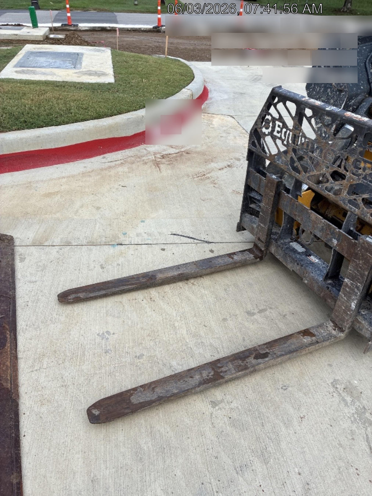 2024 PALADIN 48" Pallet Forks - Paladin