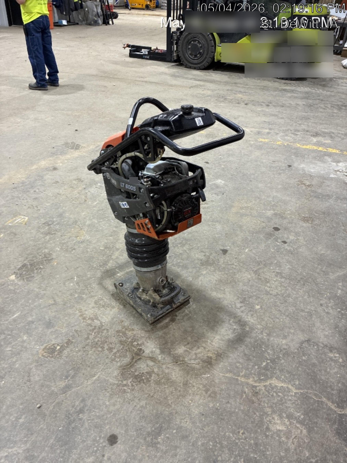 2025 HUSQVARNA LT6005