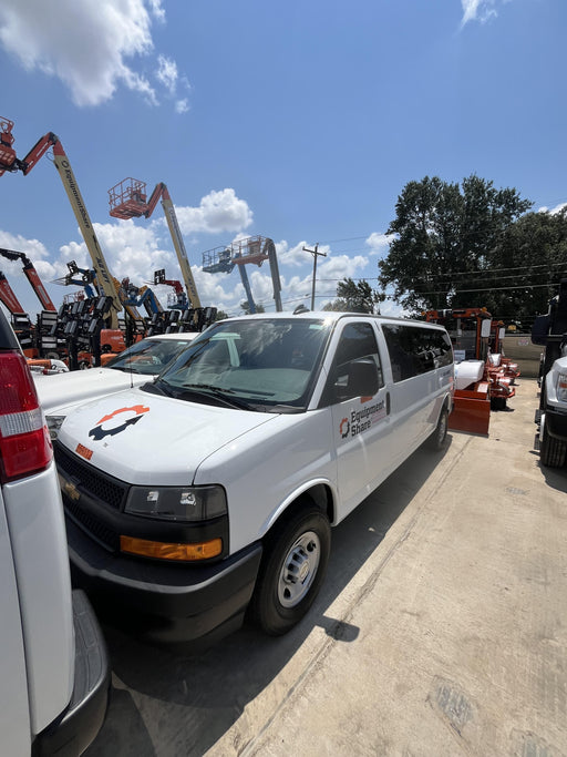 2025 CHEVROLET Express Van - Rental