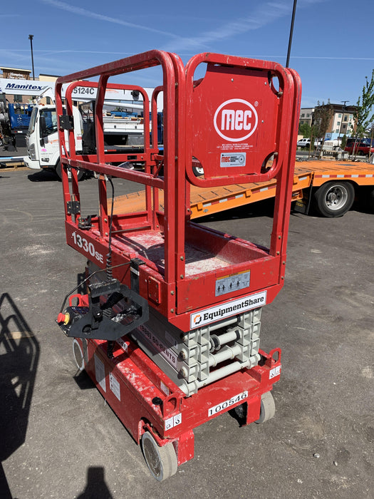 2020 MEC 1330SE Solid NM Tires, Steel Swing out Doors, LCS, Beacon, 900W Invertor