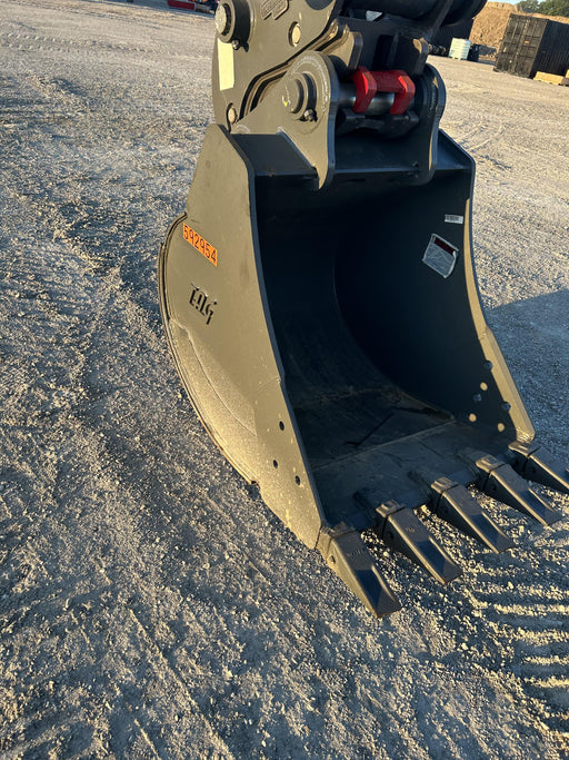 2025 JOHN DEERE 36" Bucket, Excavator 37,000 - 42,000 John Deere