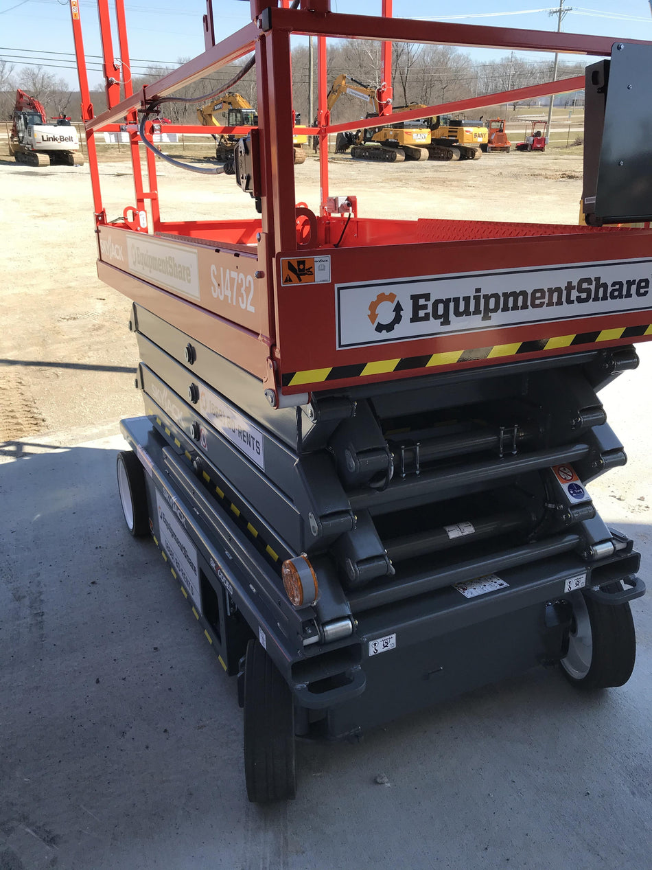 2021 SKYJACK SJ4732