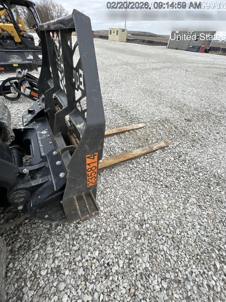2022 PALADIN 48" Pallet Forks - Paladin