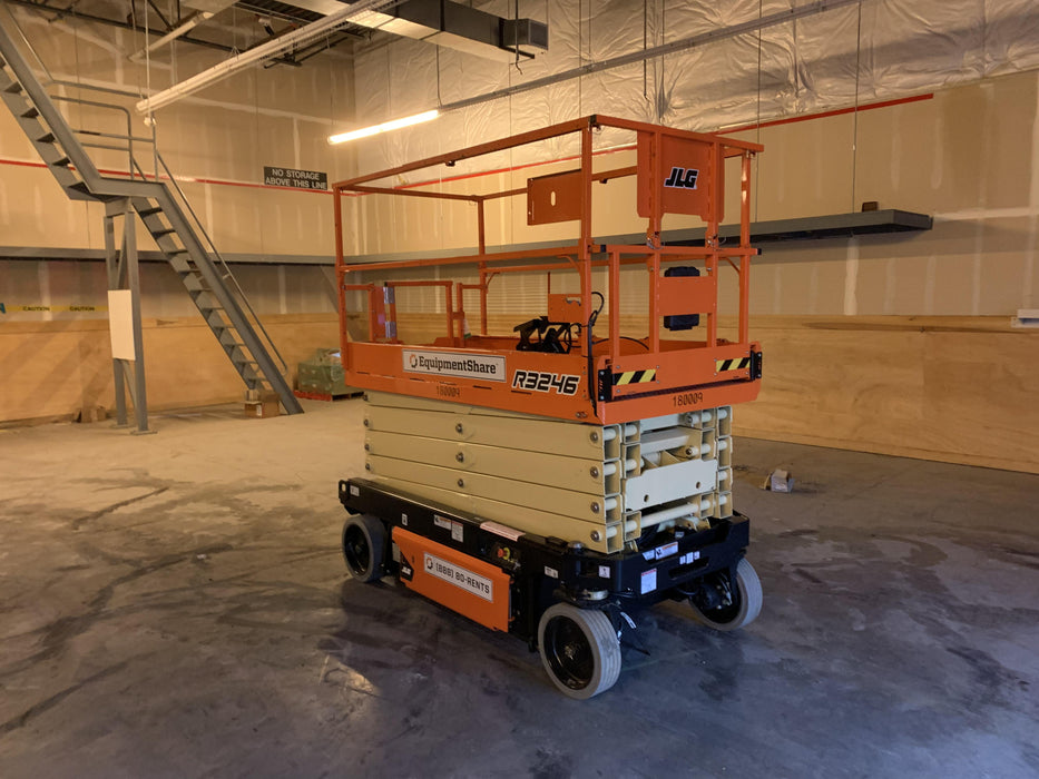 2021 JLG R3246
