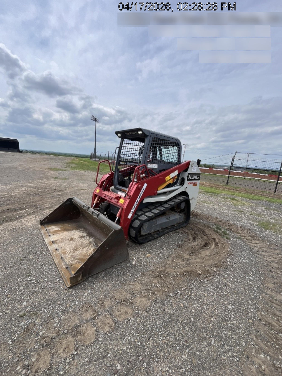 2022 TAKEUCHI TL8R2-R