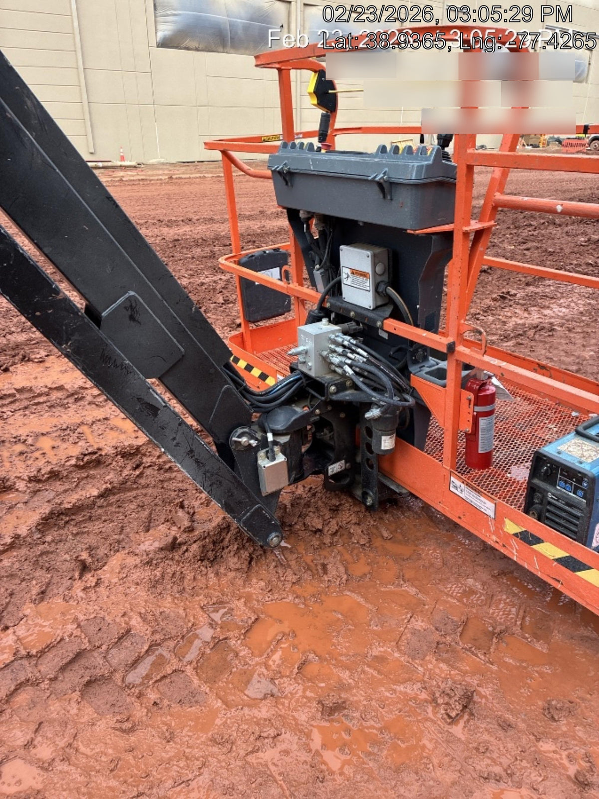 2024 JLG 860SJ