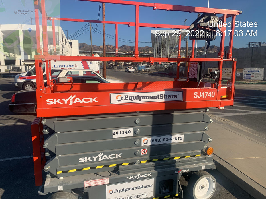 2022 SKYJACK SJ4740