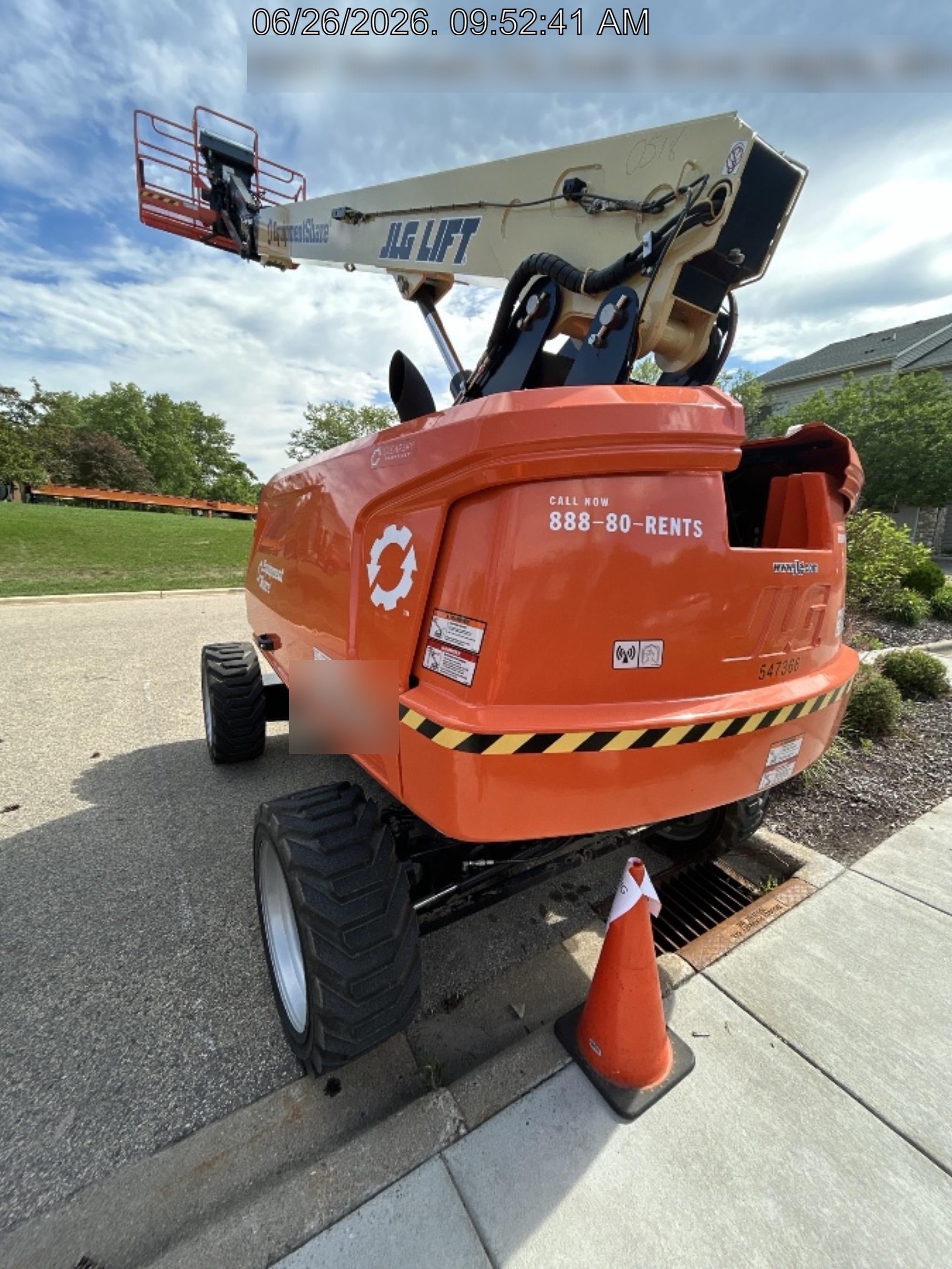 2025 JLG 660SJ