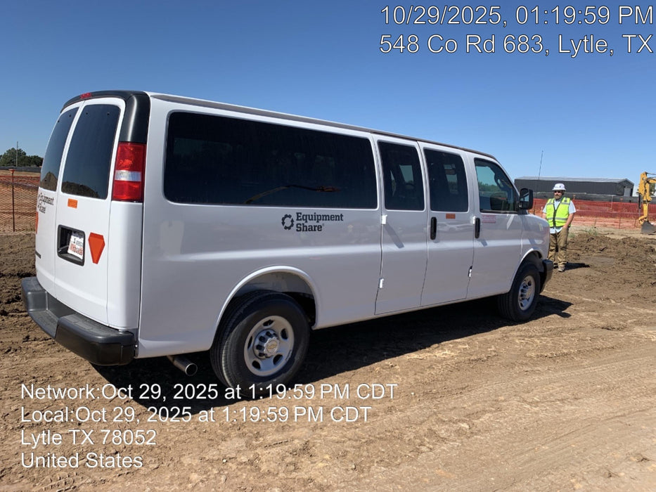 2025 CHEVROLET Express Van - Rental