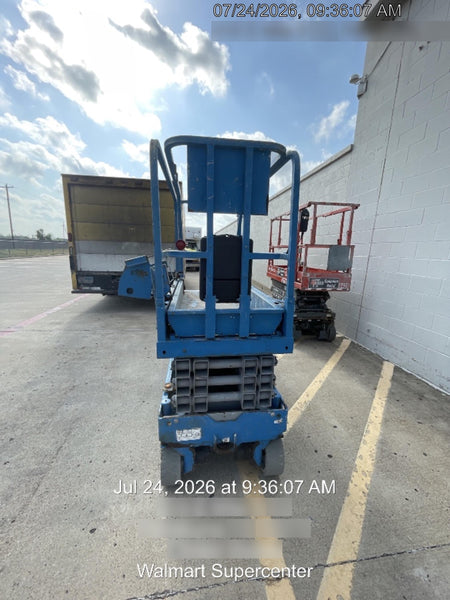 2019 Genie GS-1930 Fixed rails with chain Entry