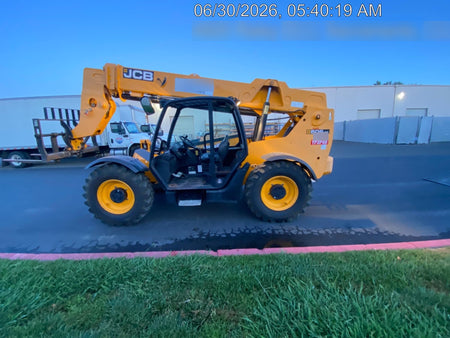 2019 JCB 506-36 Canopy, 74 HP, Foam Filled Tires, STD Worklight, Beacon, Aux Hydraulics, Lifting Eye, Back up Alarm 48" Carriage/48" Forks