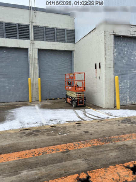 2023 JLG ES2632