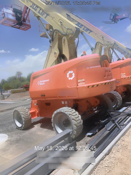 2022 JLG 660SJ