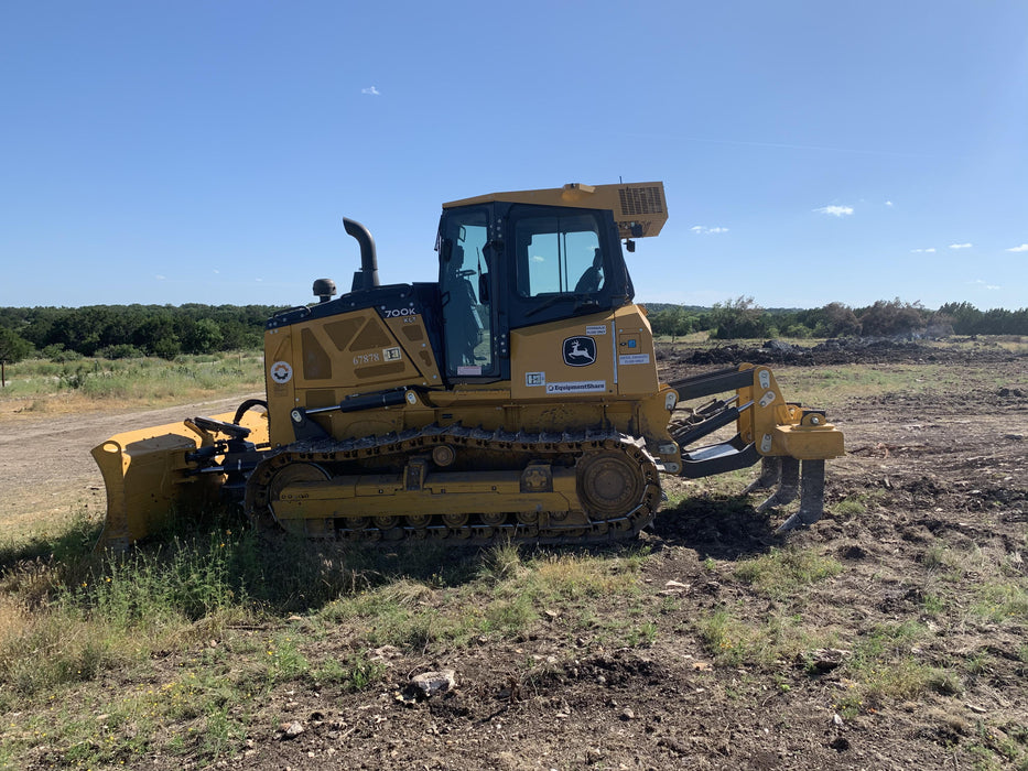 2020 JOHN DEERE 700K