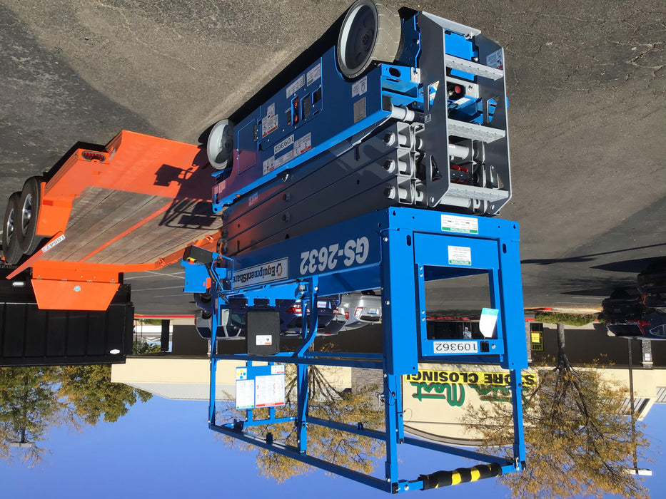 2020 Genie GS-2632 Solid NM Tires, Folding Rails with Half-Height Swing Gate, Beacon, 800W Invertor