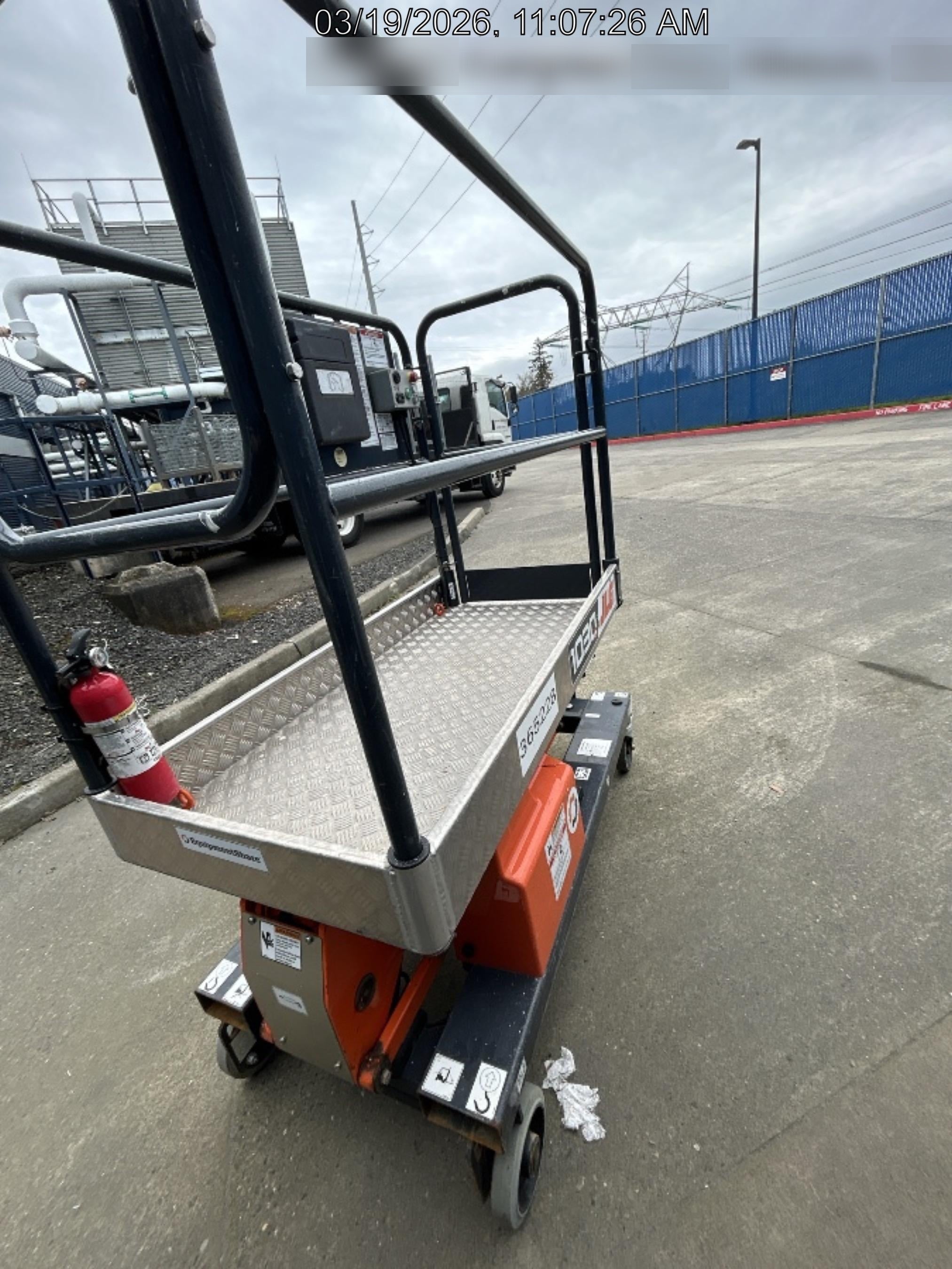 2021 JLG 1030P