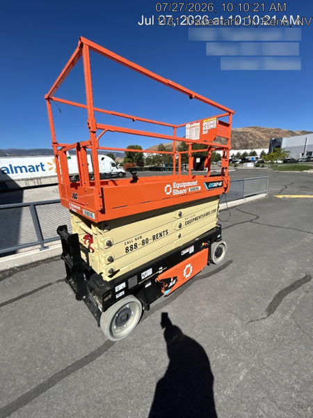 2025 JLG ES3246