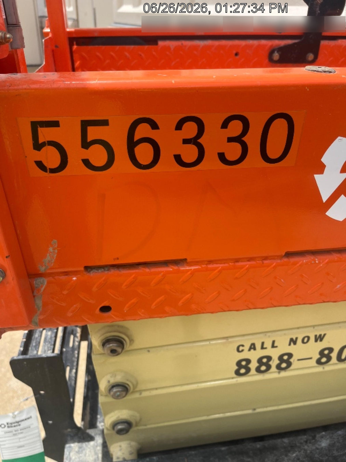 2025 JLG ES1932