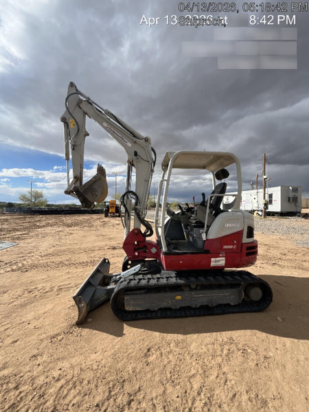 2021 TAKEUCHI TB250-2