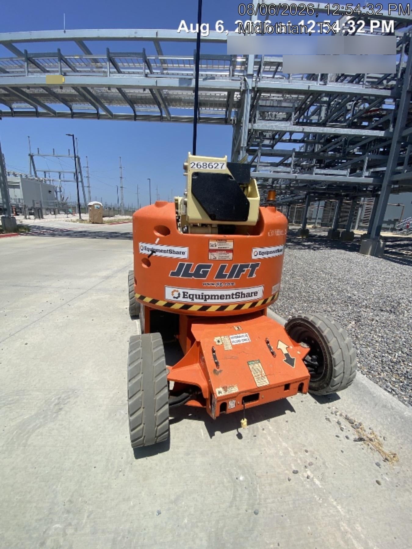 2022 JLG E450AJ