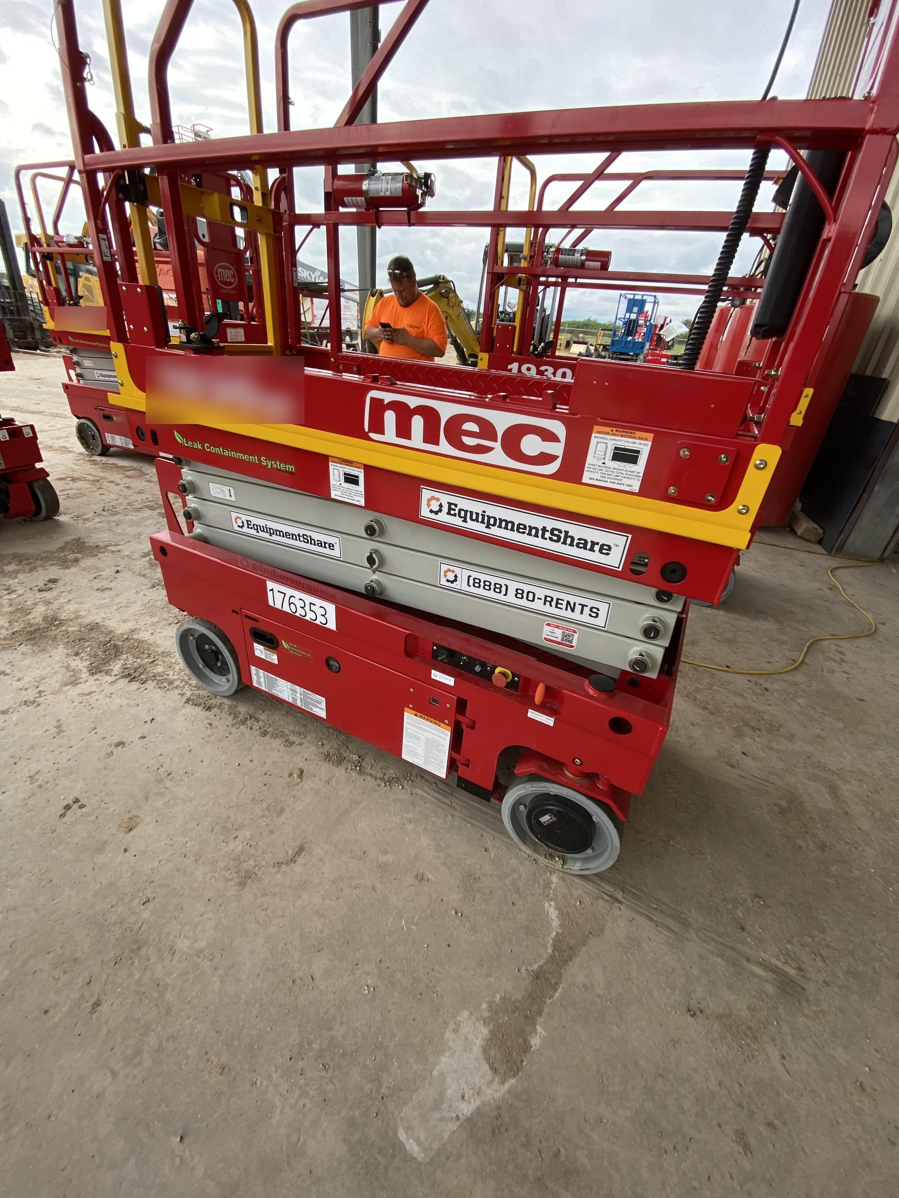 2021 MEC 1930SE