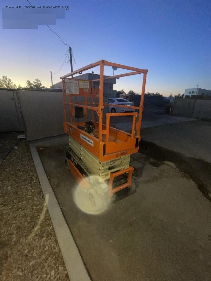2022 JLG R1932
