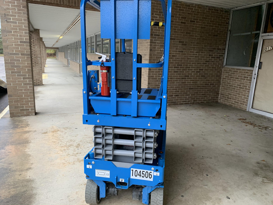 2020 Genie GS-1930 Fixed rails with chain entry gate - Pre A92.20