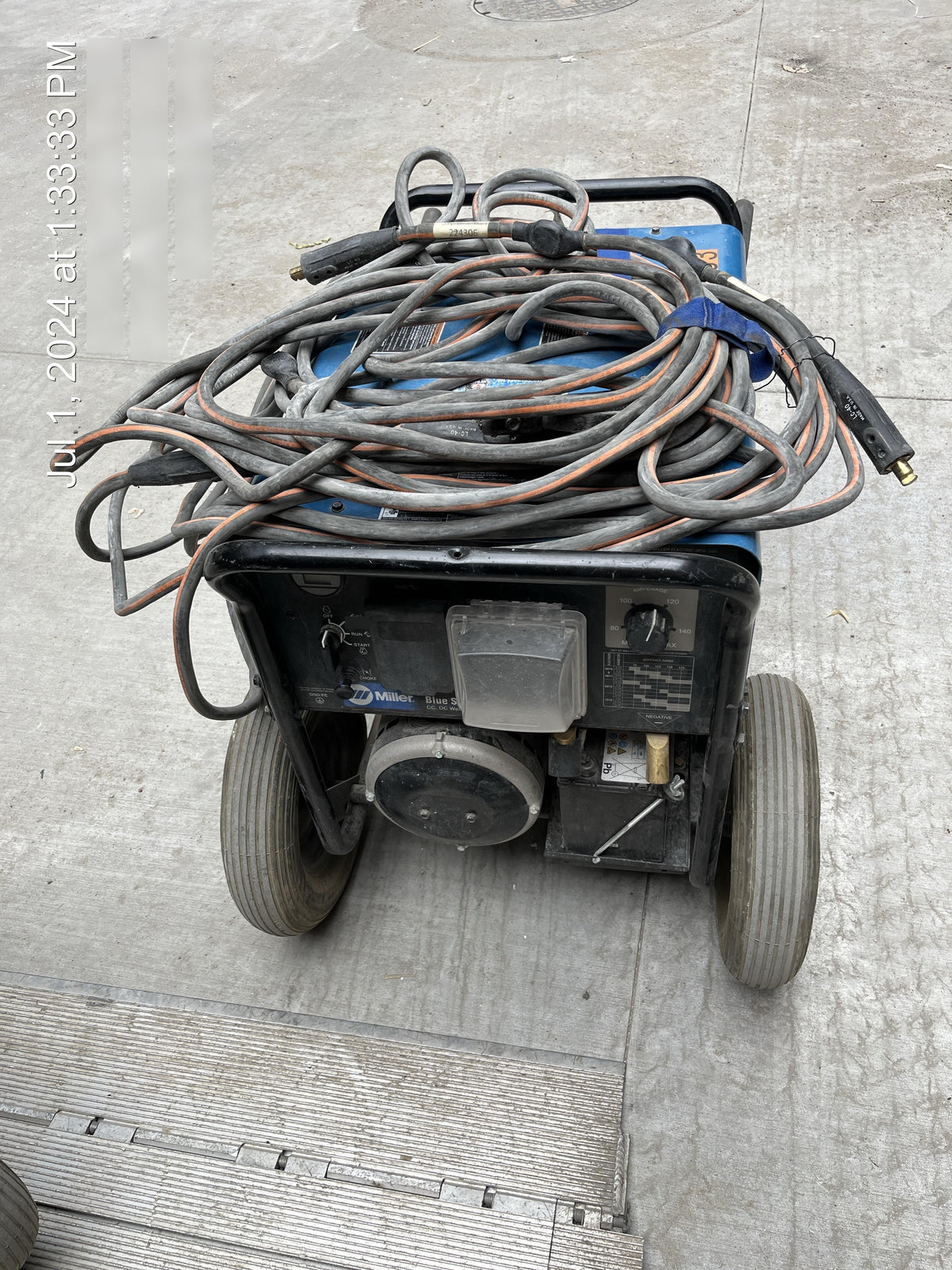 2023 Miller Electric Blue Star 185 Engine Driven Welder, Electric Start, 13 hp, Gas, 6,500 W Peak 907664