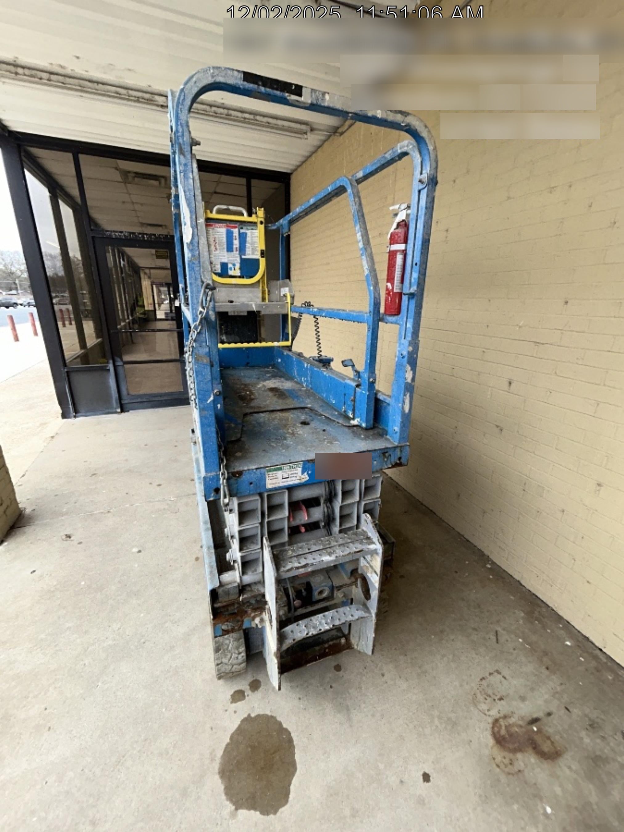 2019 Genie GS-1930 Fixed rails with chain Entry