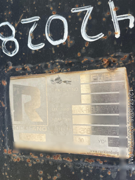 2021 ROCKLAND 30" Bucket - Rockland