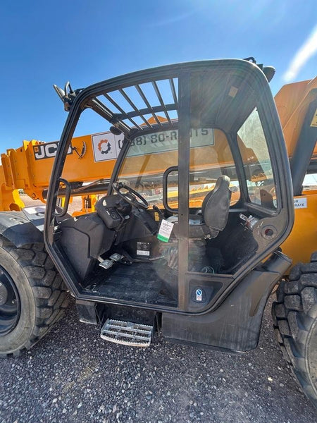 2022 JCB 512-56
