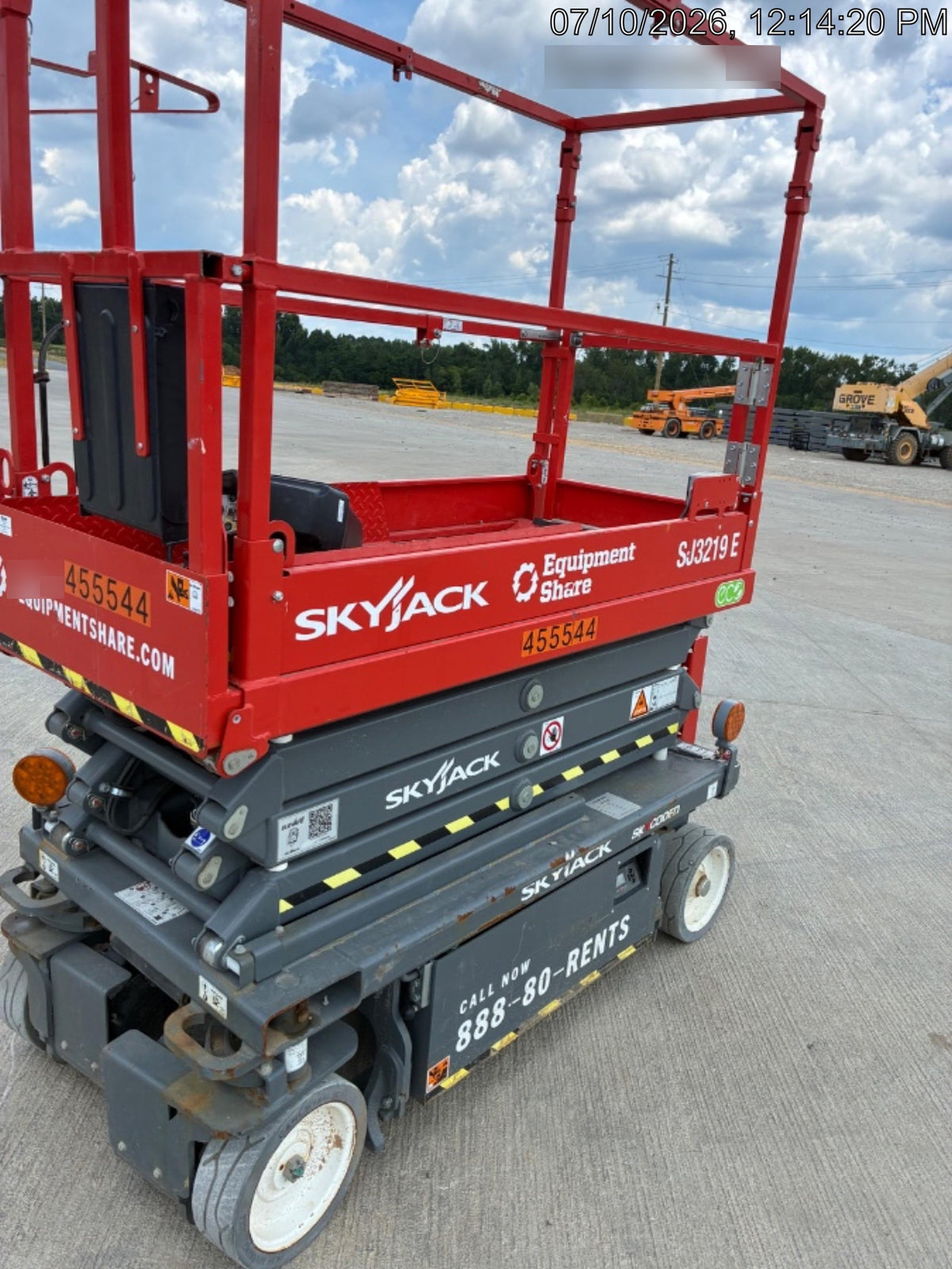 2024 Skyjack SJ3219 Electric Drive, Sld NM Tires, DBcns, RFRails, Power to Platform, T3 + Access Control